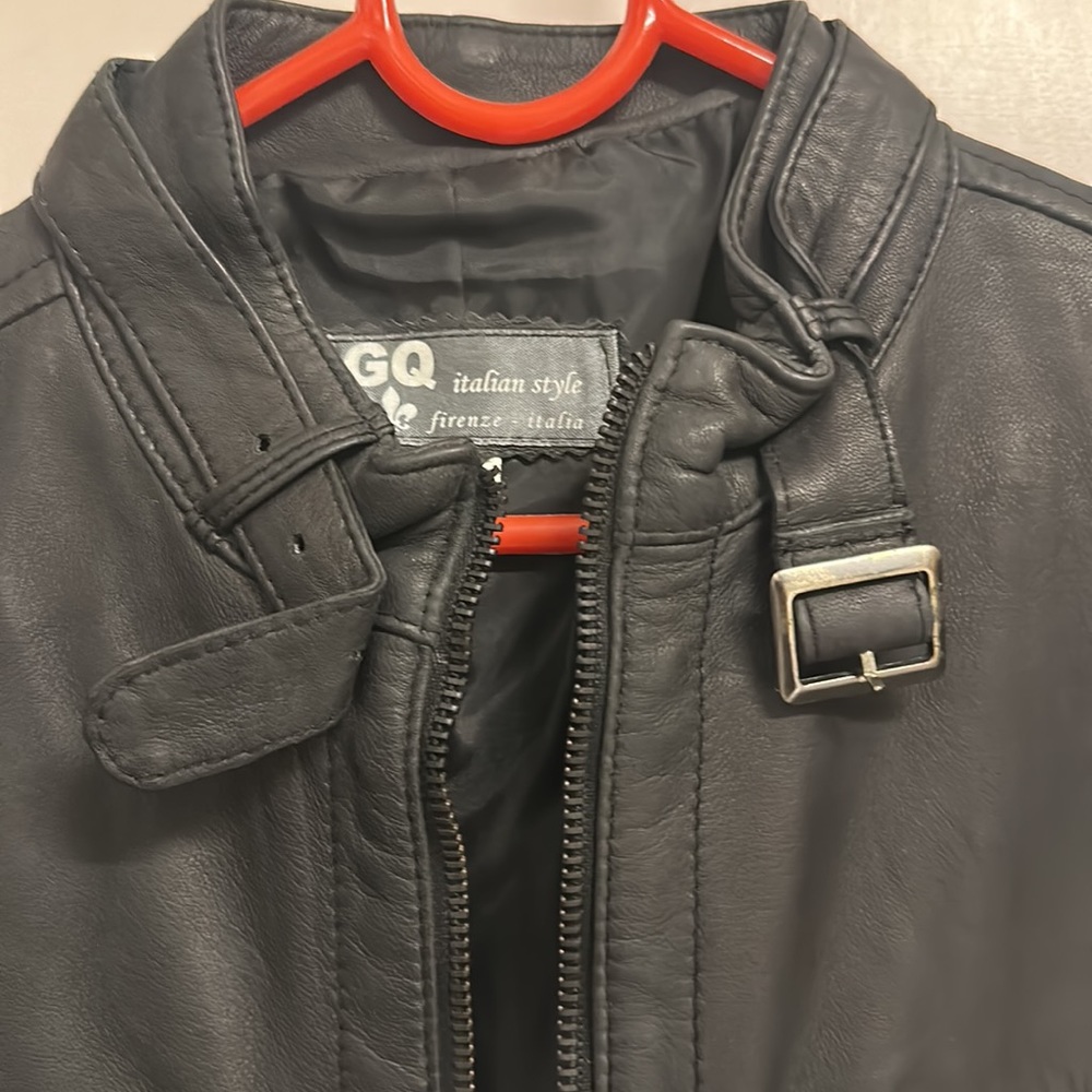 GQ Firenze-Italia Pure Leather short jacket! Classy, stylish, sassy!UK S/M! NWOT - Picture 3 of 16